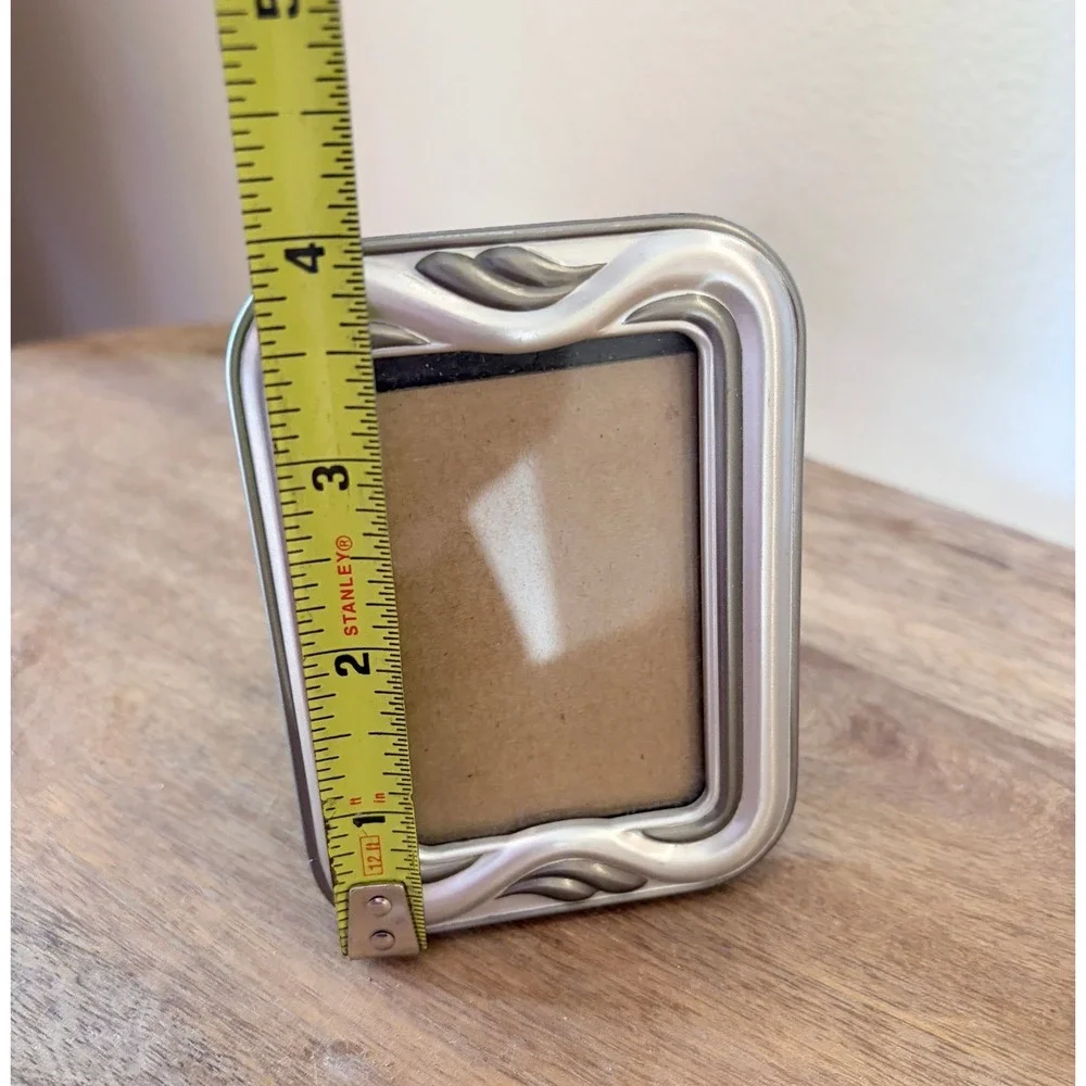 Small Silver Tone Wavy Tiered Tabletop Picture Frame 3.25x4.25 Modern Decor